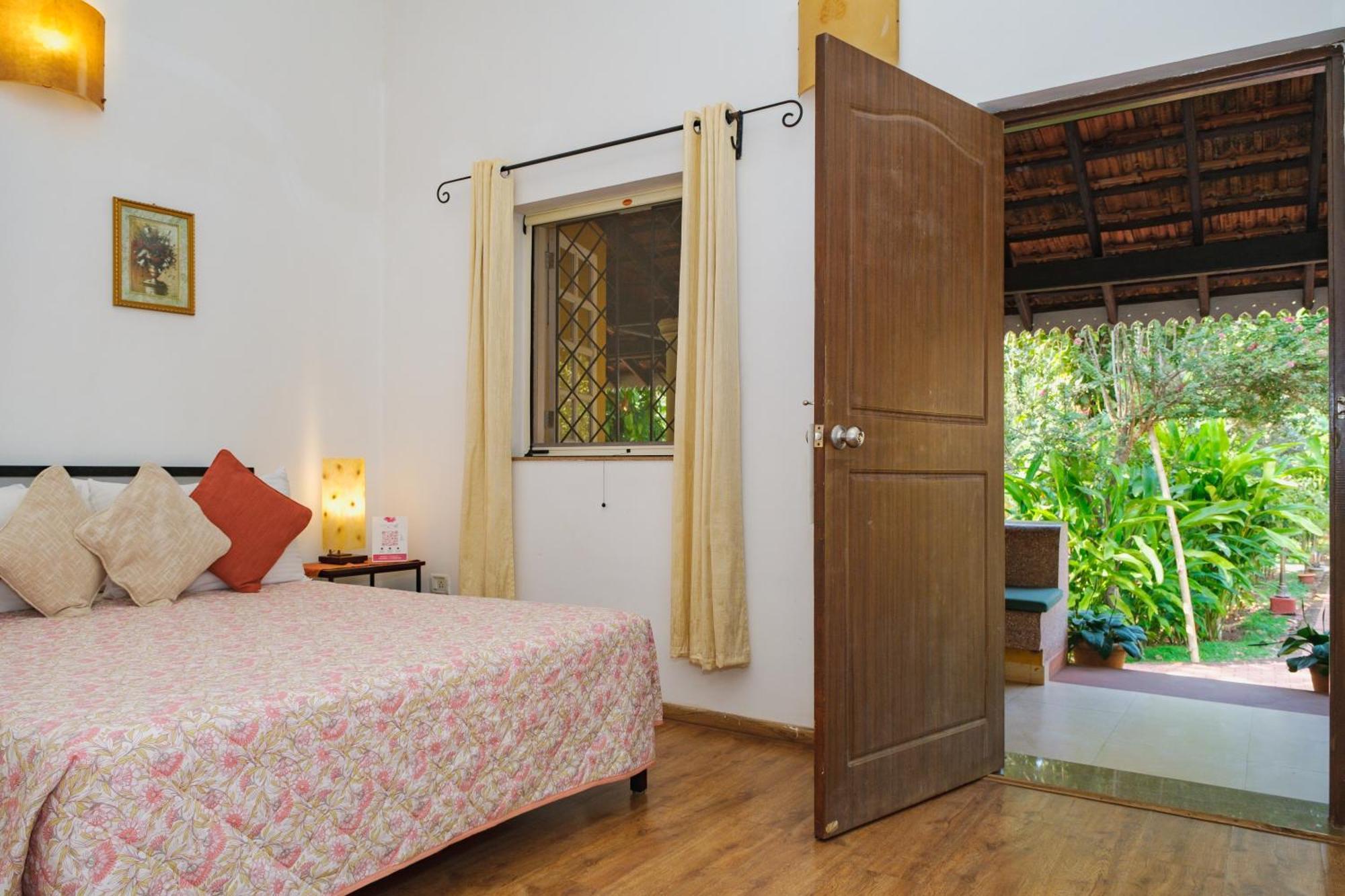 Granpa'S Inn Hotel Bougainvillea Anjuna Exterior photo